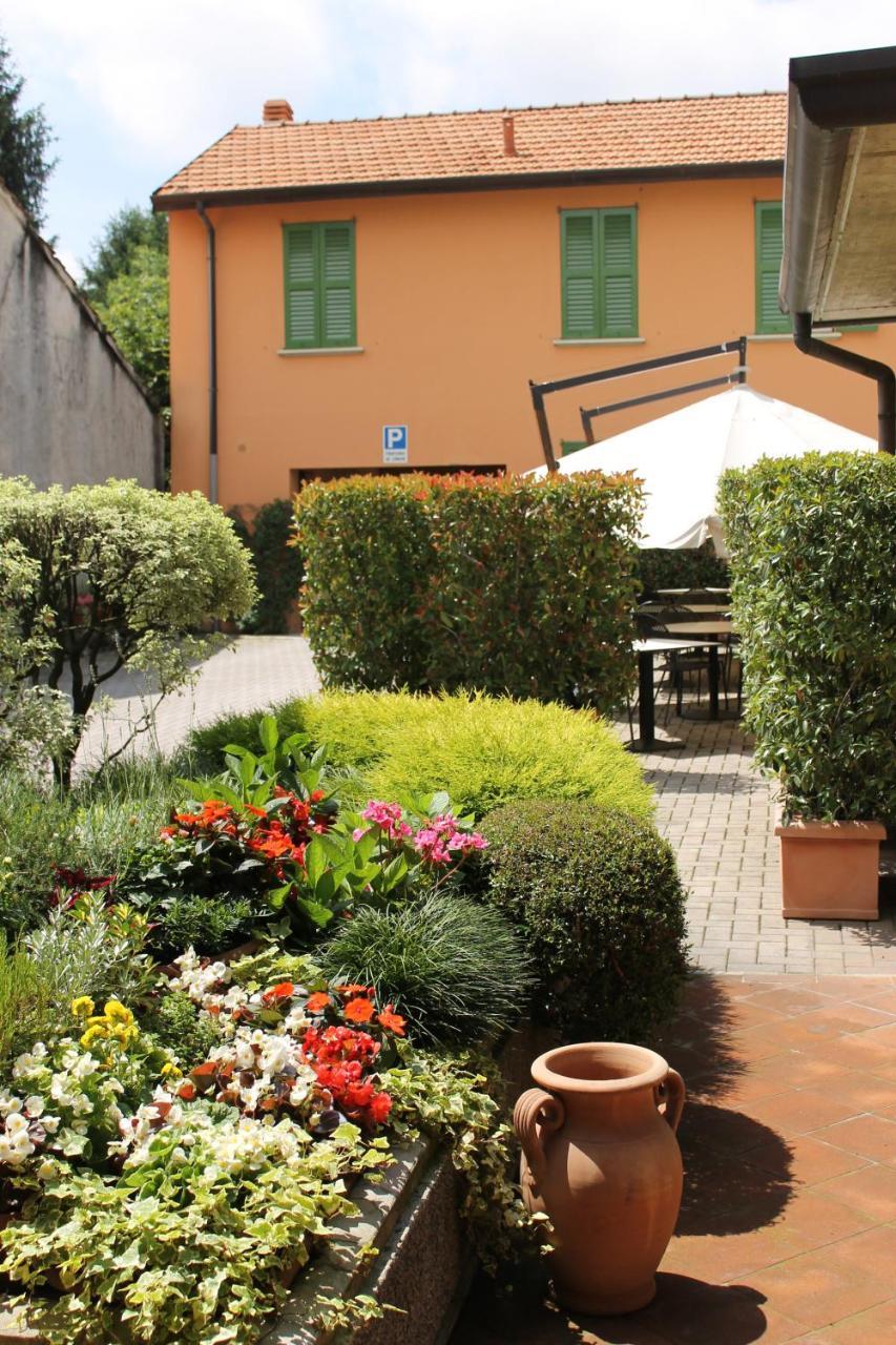 Albergo La Scaletta Cantù Exterior foto
